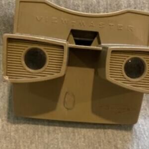 Vintage View-Master, 20 reels & Album